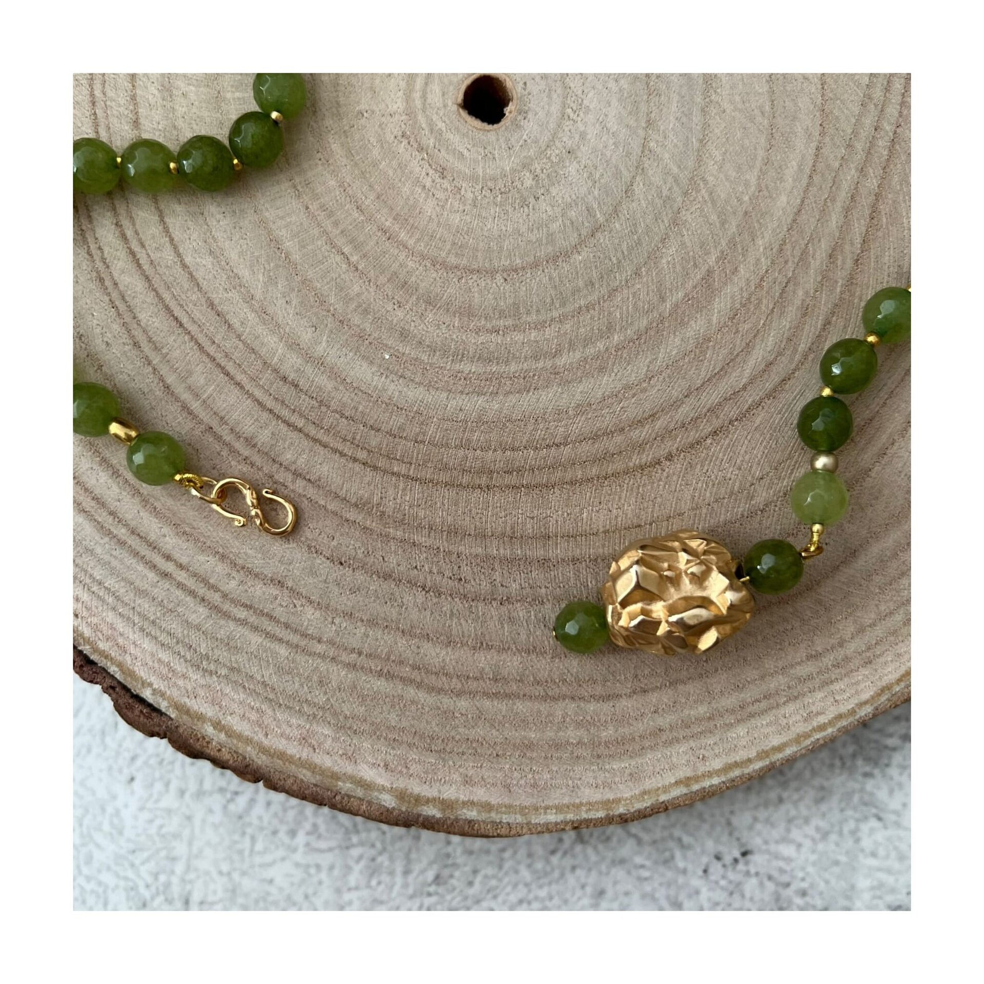 Medio Collar - 12